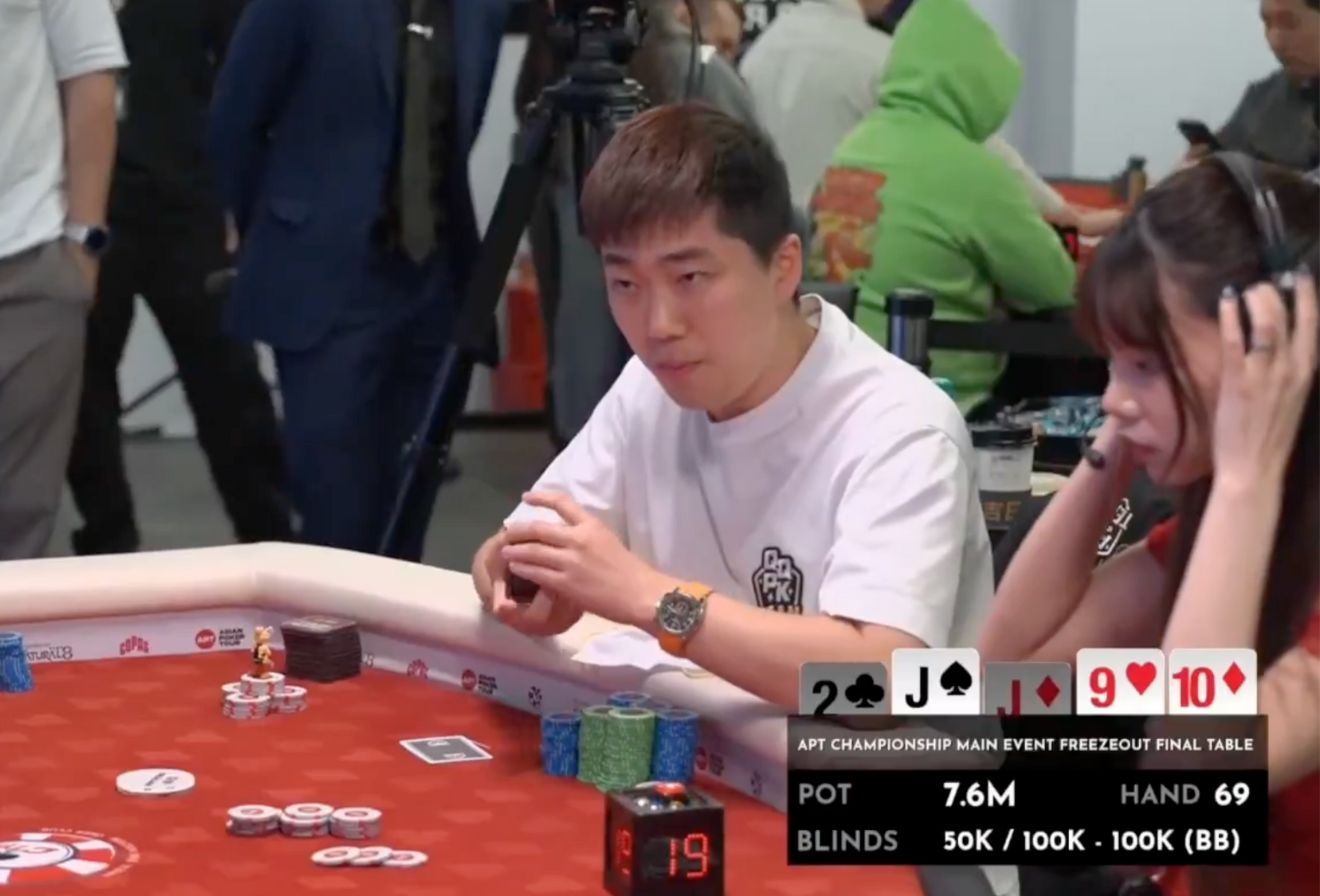 Poker Player Attempts Insane Bluff Vs. Nut Straight at Final Table Playing for $1.1 Million