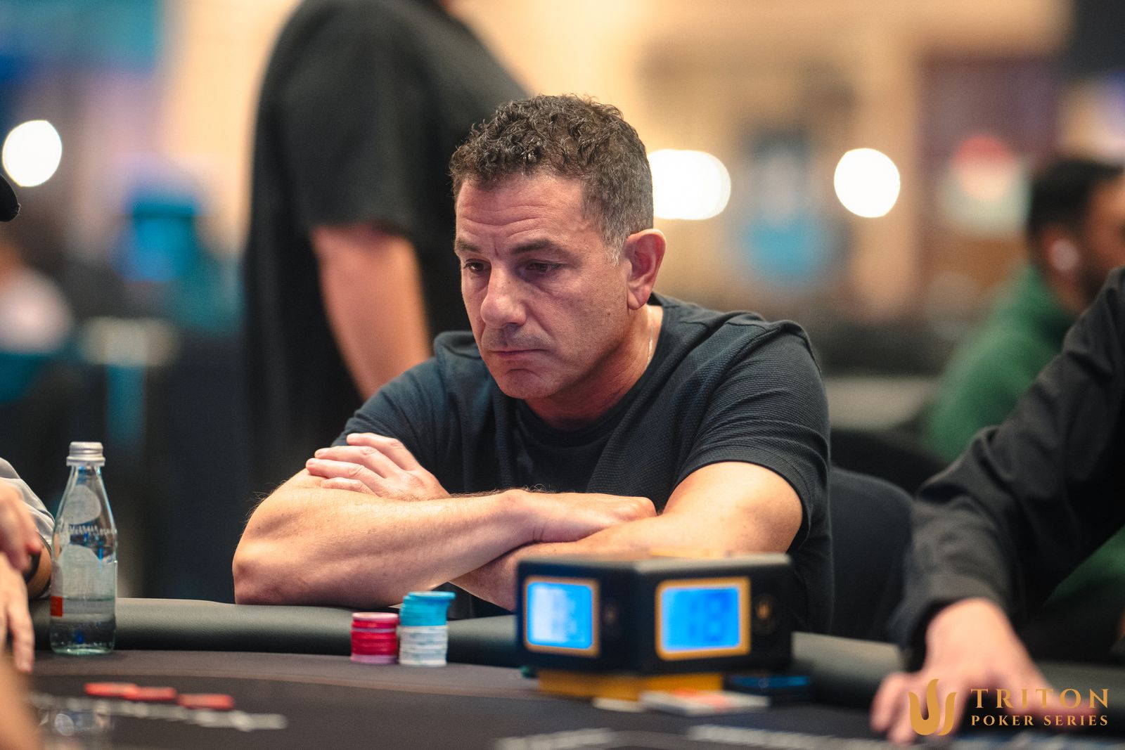 Car Dealer Busts to Quads in First Level of $250k Triton Invitational