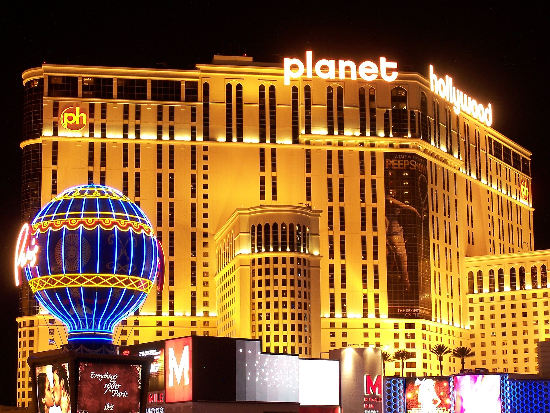 Win a £3,500 Trip to Las Vegas | Paddy Power & Sky Poker